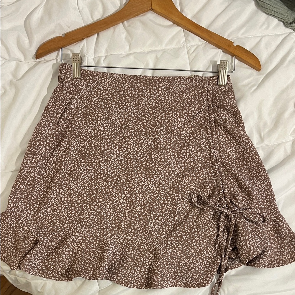 Floral Brown Skirt with Ruffle Hem